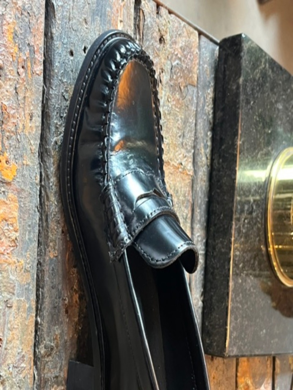 G.H. Bass Black Leather Penny Loafer, with a 1.5 block heel, 8M. - Picture 6 of 12